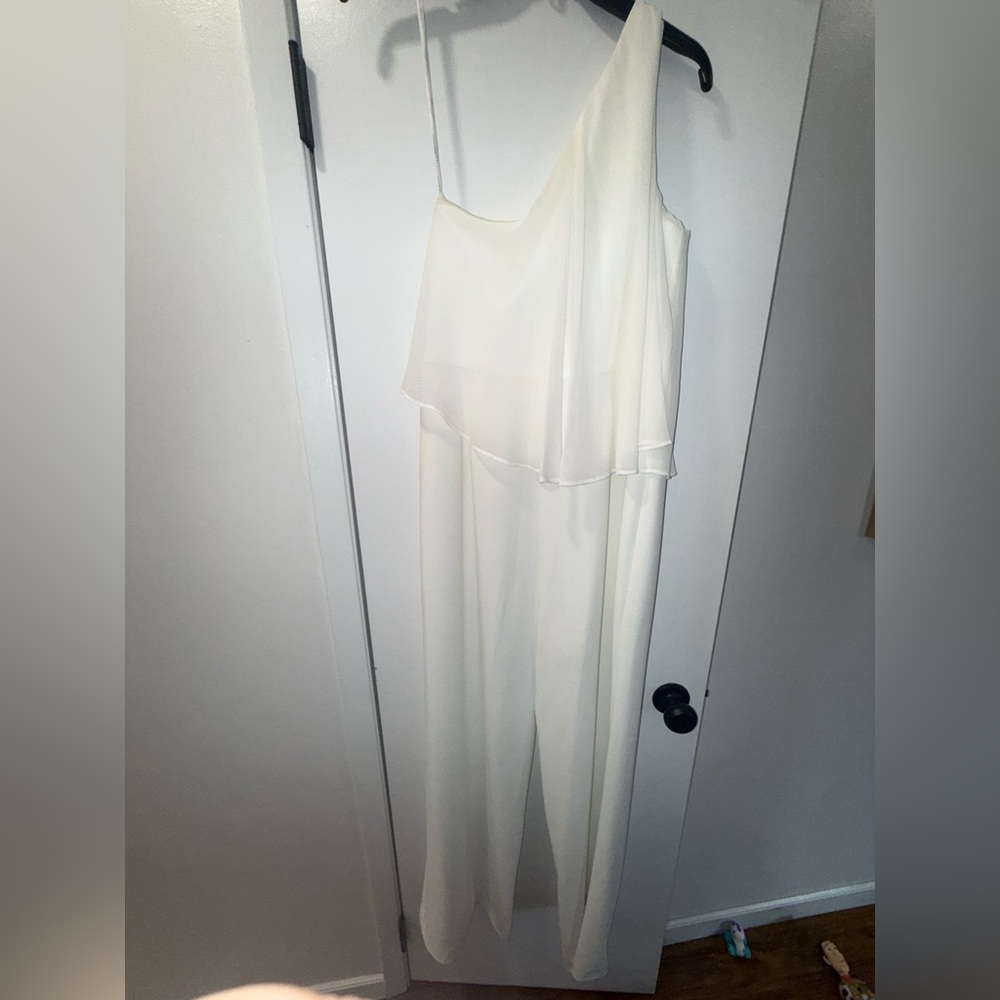 Calvin Klein One-Shoulder White Jumpsuit Size 12 - Picture 11 of 11